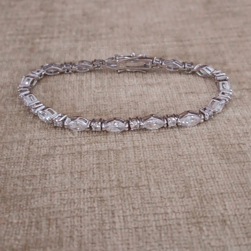 FAS Silver Rhinestone Tennis Bracelet - Picture 6 of 8
